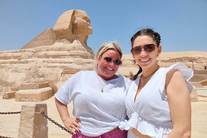 Private Tour to Pyramids ,Sphinx ,Lunch ,Camel&Inside Pyramid - Indulging in Lunch