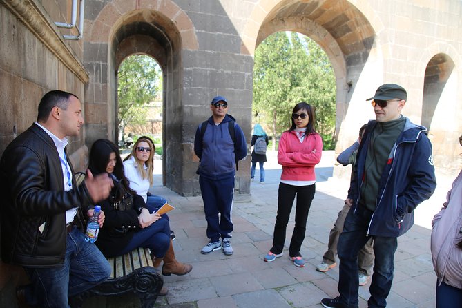 Private Tour to UNESCO Heritage Echmiadzin Churches, Zvartnots and Sardarapat - Visiting Sardarapat Memorial