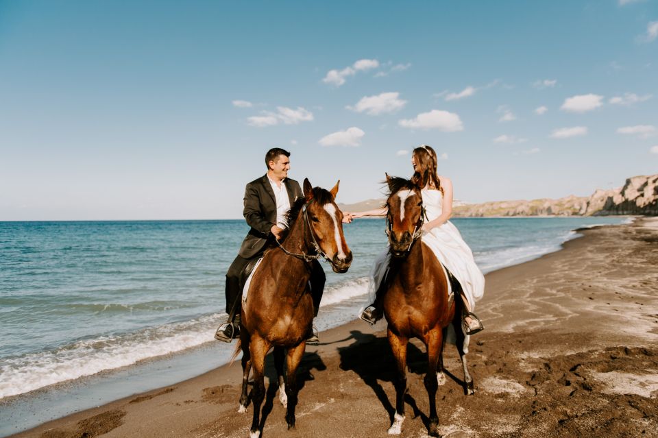 Santorini: Exclusive Private Horse Riding With Picnic - Special Event Possibilities