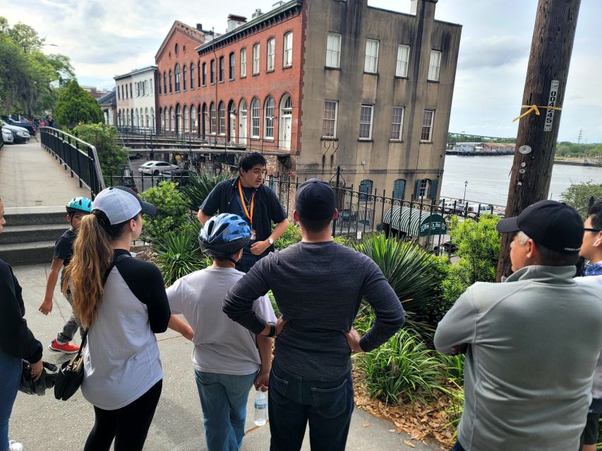 Savannah: Historical Bike Tour With Tour Guide - Tour Highlights