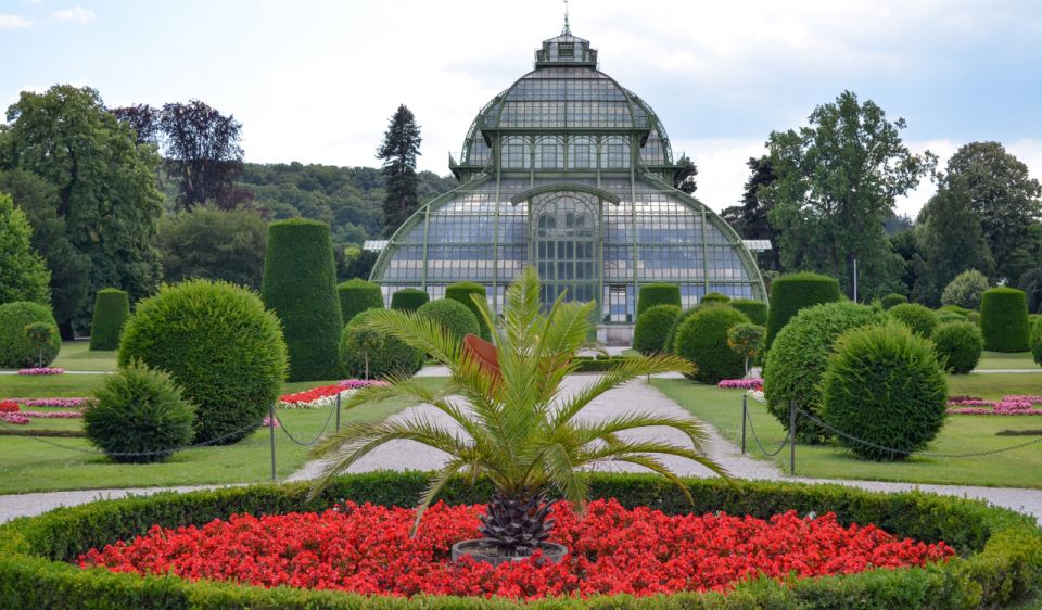 Schoenbrunn Palace Private Walking Tour - Pickup and Drop-off Service