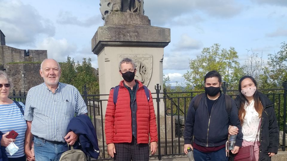 Stirling: Guided Walking Tour - Local Drink Tasting