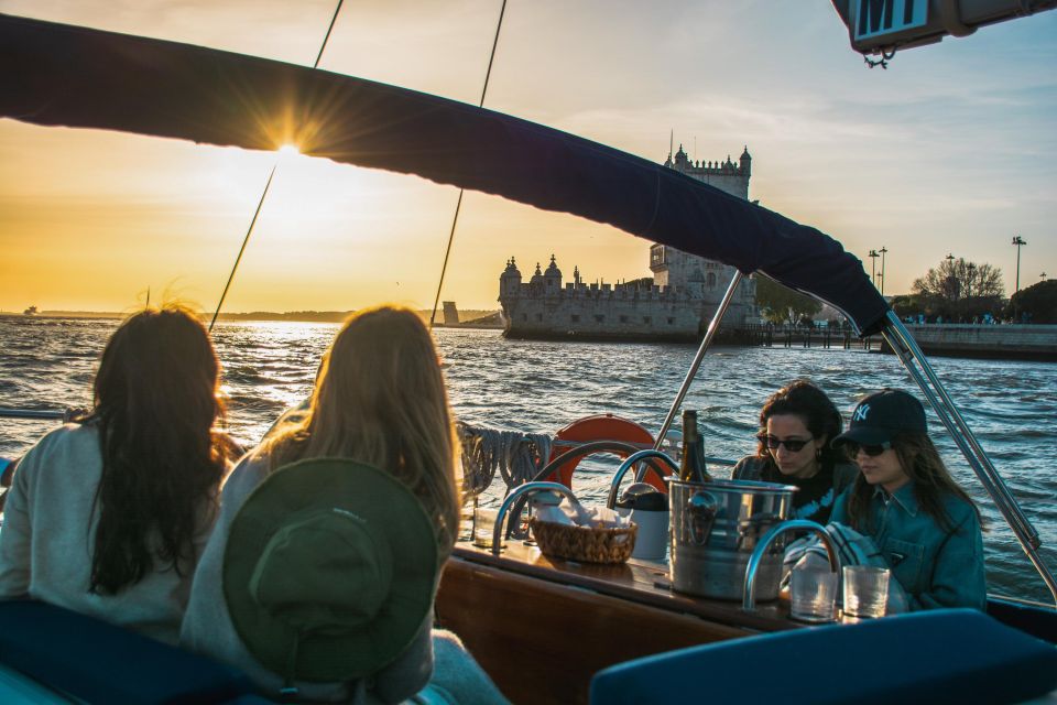 Tagus: Sailboat Private Tour - Private Group Experience