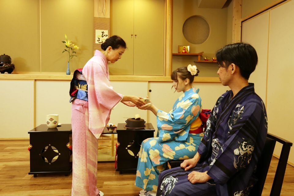 Tokyo: Practicing Zen With a Japanese Tea Ceremony - Recap