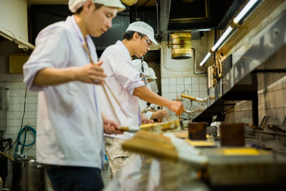 Tokyo: Tsukiji Outer Market Food and Culture Walking Tour - Sampling Traditional Japanese Foods