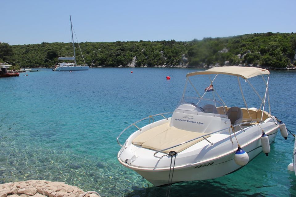 Trogir and Split Private Blue Lagoon & Šolta 3 Islands Tour - Tailored Experience Features