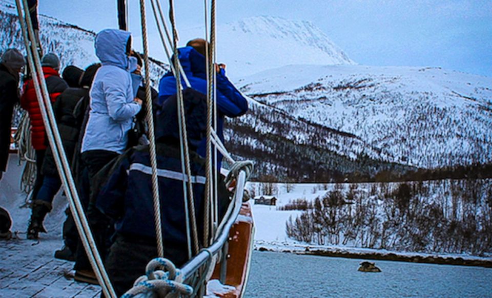 Tromsø: Polar Fjord Cruise on a Luxury Yacht With Lunch - Booking and Cancellation Policy