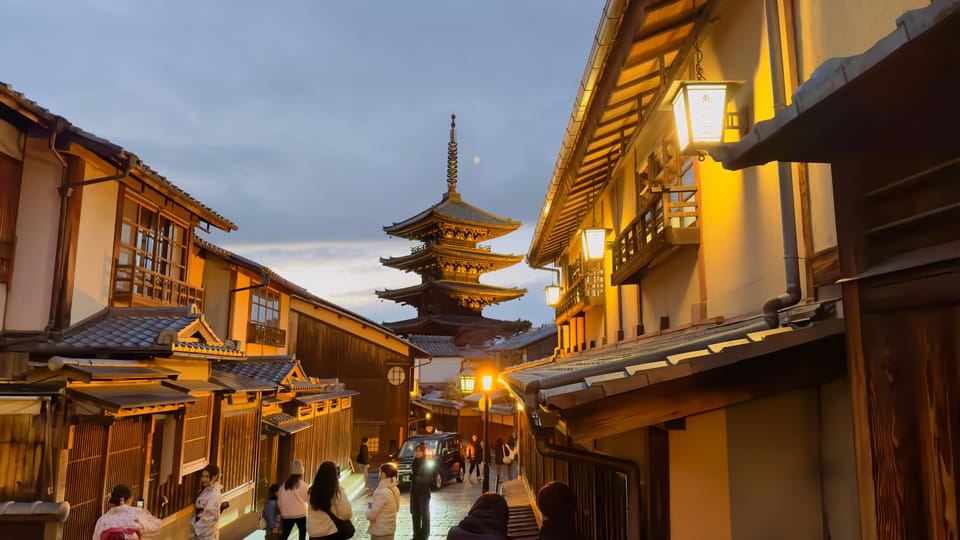 Ultimate Kyoto Experience: Gion, Yasaka, Temples & Secrets - Frequently Asked Questions