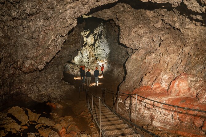 Vatnshellir Cave Tour - Meeting and Pickup Location