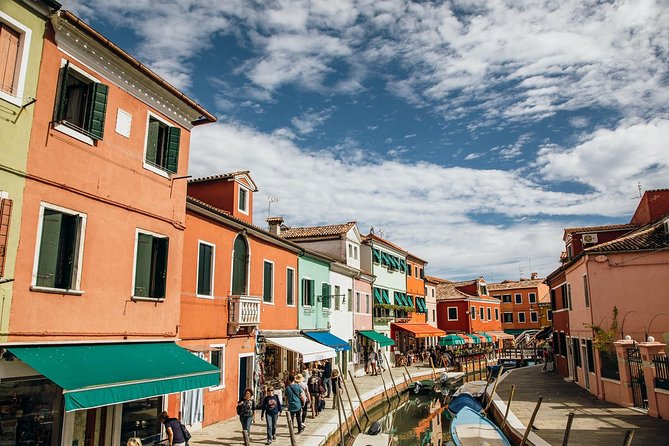 Venice: Murano & Burano Islands Half Day Tour With Wine Tasting - Wine Tasting Experience