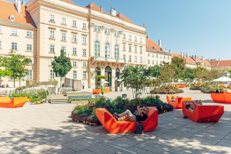 Vienna: Guided Tour of Fischer Von Erlachs Stables - Architectural and Functional Aspects