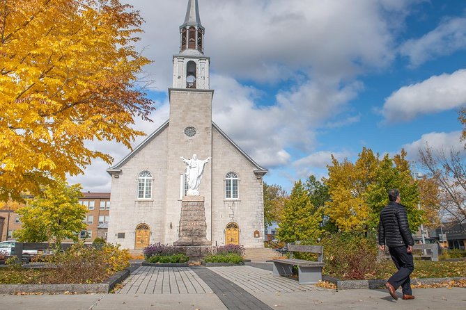 WALKING AT BEC-SCIE OUTDOOR CENTRE (CANYON) - Saguenay Guided Tours - Cruise Ship Accessibility