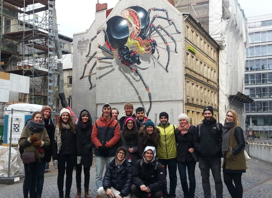 Alternative Hamburg / Street Art Private Tour - Community Influences