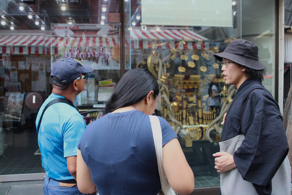 Asakusa Walking Tour With an Experienced Japanese Comedian - Engaging Comedic Insights and Humor