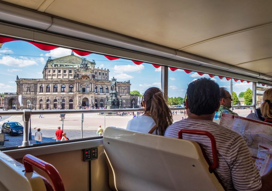 Dresden: Hop-On Hop-Off Sightseeing Bus Tickets - Tour Guides and Commentary