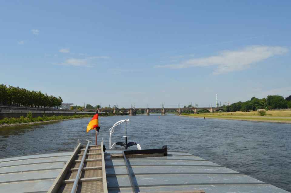 Dresden: Paddle Steamer Cruise & Canaletto View - Audio Commentary in Multiple Languages