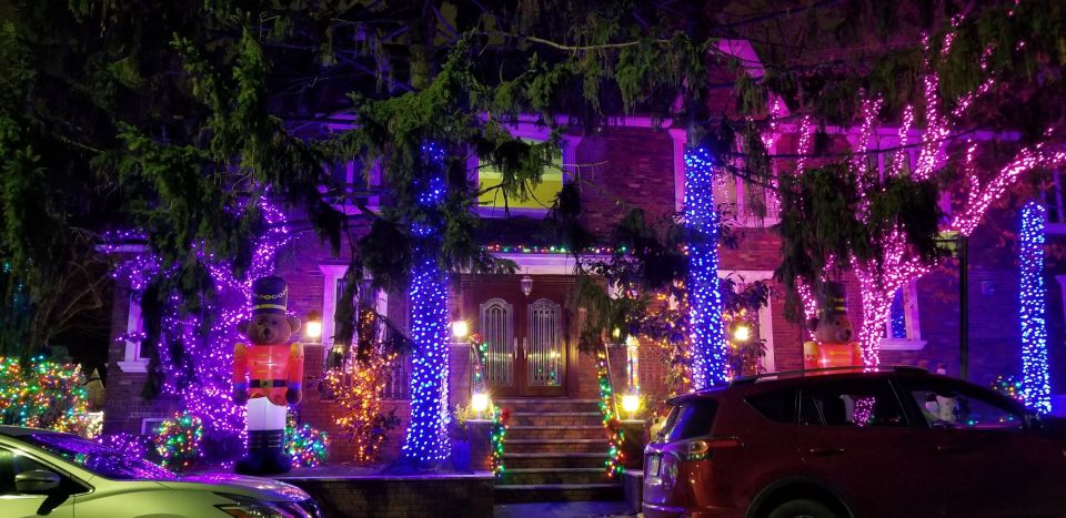 Dyker Heights Holiday Lights - Visiting the Dyker Heights Lights