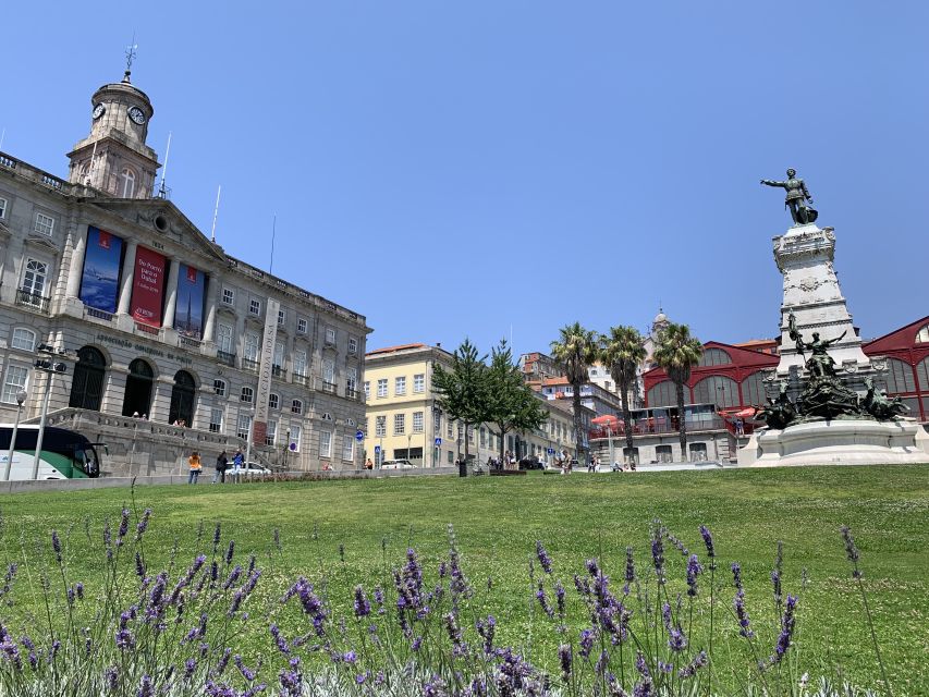 Essential Tour of the Two Banks of the Douro in Porto - Significance of the Douro River