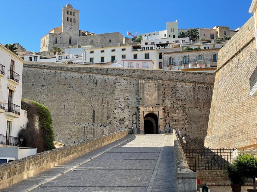 IBIZA : Old Town Guided Tour With a Local - Taking in Ibizas Culture