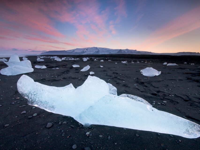 Jökulsárlón Floating Glacier & Diamond Beach Day Tour - Inclusions and Details