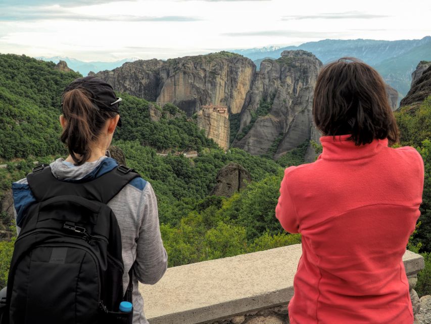 Kalampaka: Meteora Private Customized Tour in English 6 Hour - Logistics and Accessibility