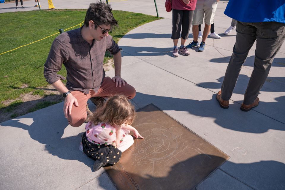 LA: Griffith Observatory Tour and Planetarium Ticket Option - Planetarium Show