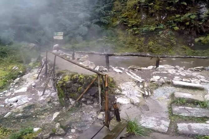 Lagoa Do Fogo Guided Volcano Geo Tour With Hot Springs Bathing - Guided Volcano Geo Tour