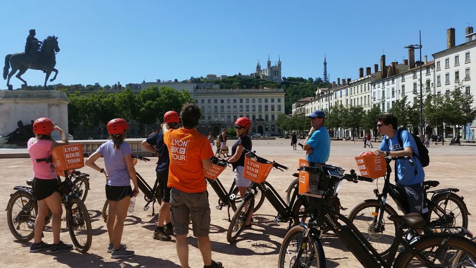 Lyon: 2-Hour Electric Bike Tour With a Local Guide - Discovering Lyons Landmarks