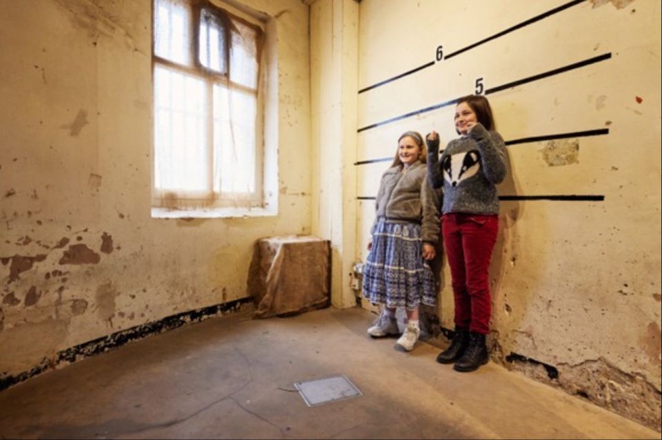 Oxford Castle and Prison: Guided Tour - Additional Resources