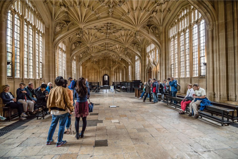 Oxford Day Trip From London: City Tour, Colleges & Lunch - Tour Considerations