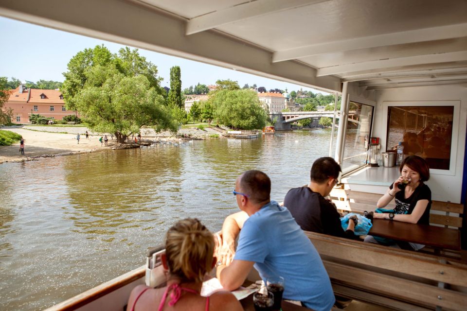 Prague Cruise: 1-Hour on the River Vltava - Onboard Refreshment Options