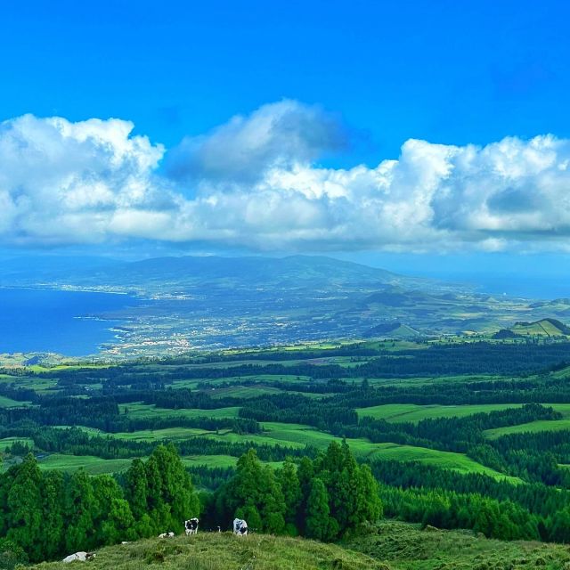 Sete Cidades Lakes - Off Road Tour - Dress and Footwear