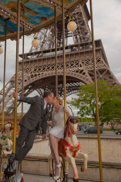 Vows Renewal Ceremony With Photoshoot - Paris - Inclusion and Exclusion