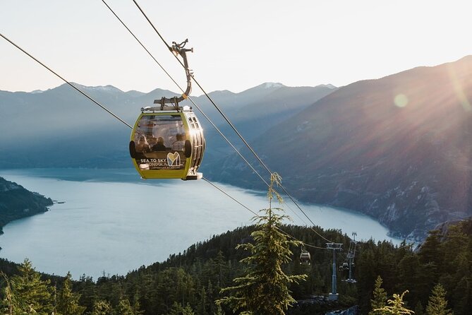 Whistler Tour From Vancouver Including Horseshoebay&Shannon Falls(Mandarin &Eng) - Gondola Admission