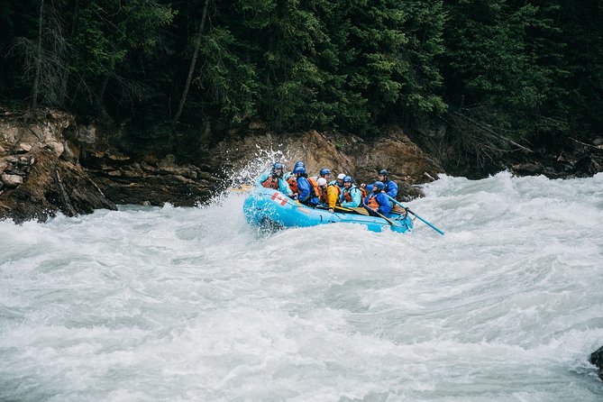 Whitewater Rafting Adventure | Kicking Horse River - Age and Group Size Requirements