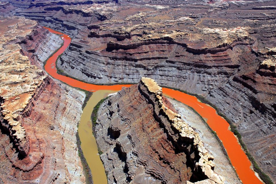 Canyonlands and Arches National Park: Scenic Airplane Flight - Frequently Asked Questions