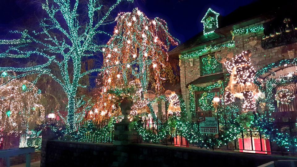 Dyker Heights Holiday Lights - Frequently Asked Questions