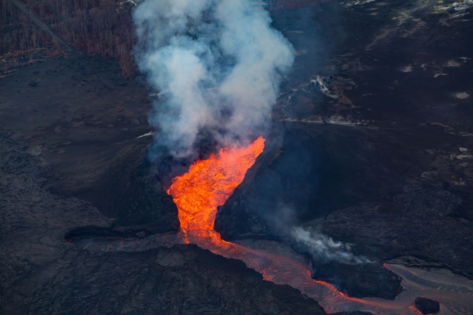 Hilo: Hawaii Volcanoes National Park and Waterfalls Flight - Frequently Asked Questions