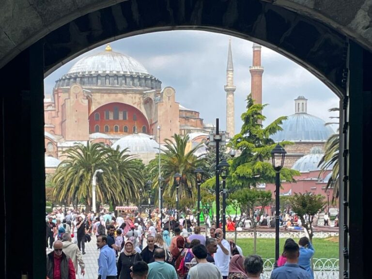 Istanbul's Legendary Mosques: Blue Mosque And Hagia Sophia Tour Details