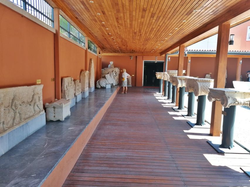 Kusadasi: Ephesus Ruins & Ephesus Archaeological Museum H/D - Frequently Asked Questions