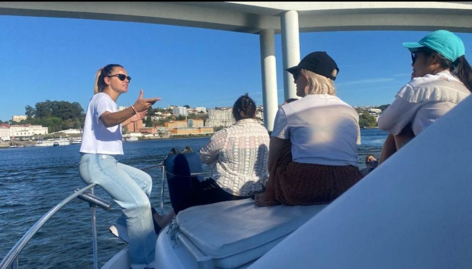 Porto: Sunset Boat Trip With Welcome Drink - Frequently Asked Questions