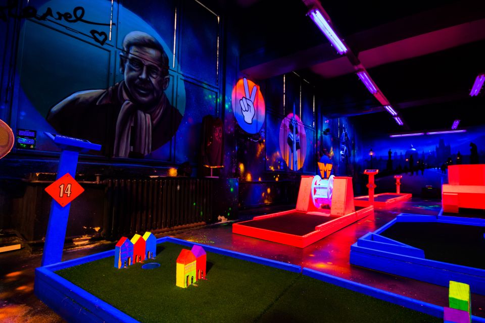 Prague: Glow Golf Mini Golf Game by UV Light - Frequently Asked Questions