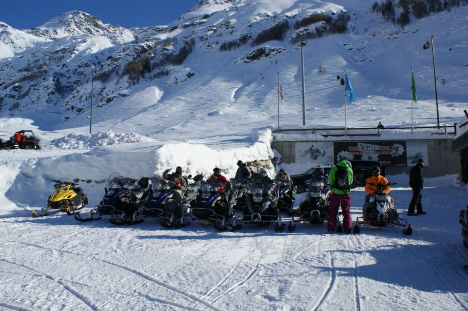 Snowmobile Tour Madesimo / Splügen Pass (Daytrip St. Moritz) - Frequently Asked Questions