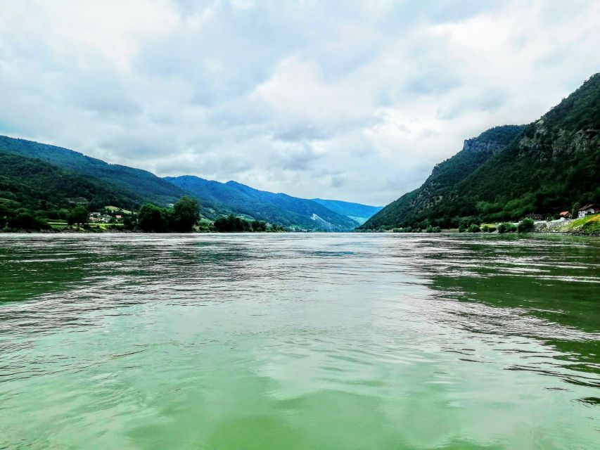 Vienna: Wachau Valley Private Kayak and Wine Tour - Frequently Asked Questions