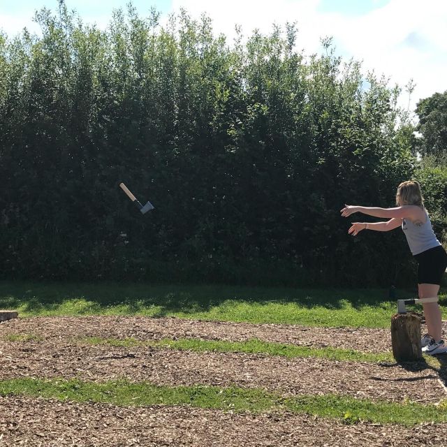 Axe-Throwing Experience in Hereford - Key Points