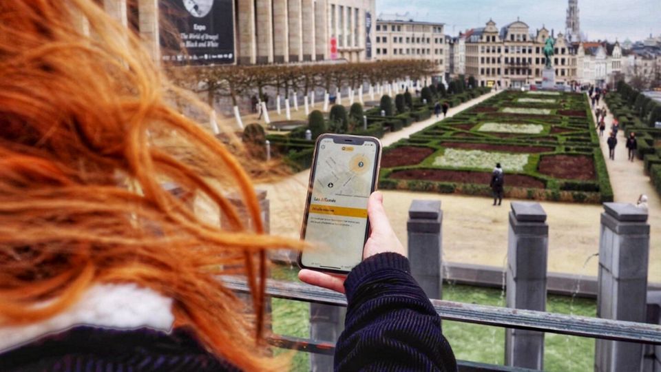 Brussels: Outdoor City Escape Game With Drinks - Key Points