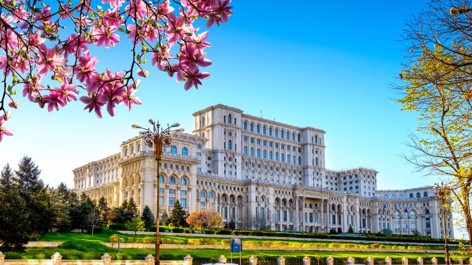 Bucharest: 4-Hour Walking Food Tour in the Old Town - Tour Duration and Price