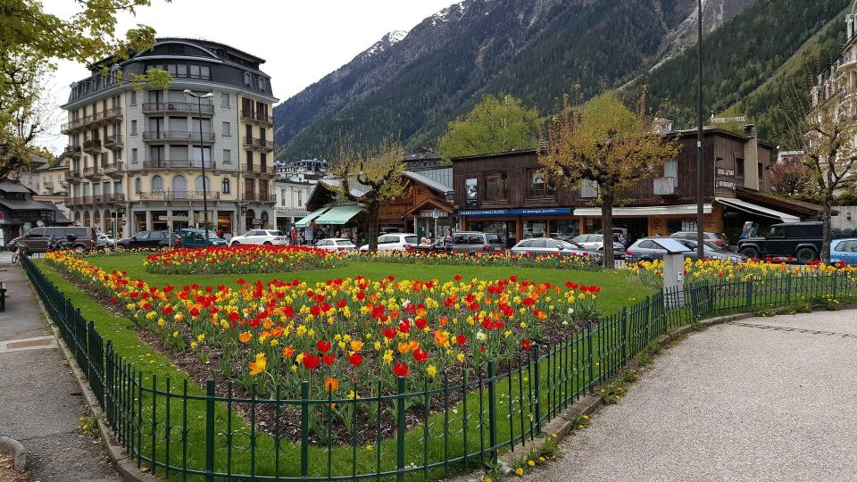 Chamonix: Private Guided Walking Tour - Key Points