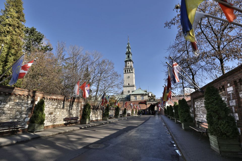 Czestochowa: Jasna Góra Monastery Full-Day Tour From Krakow - Key Points