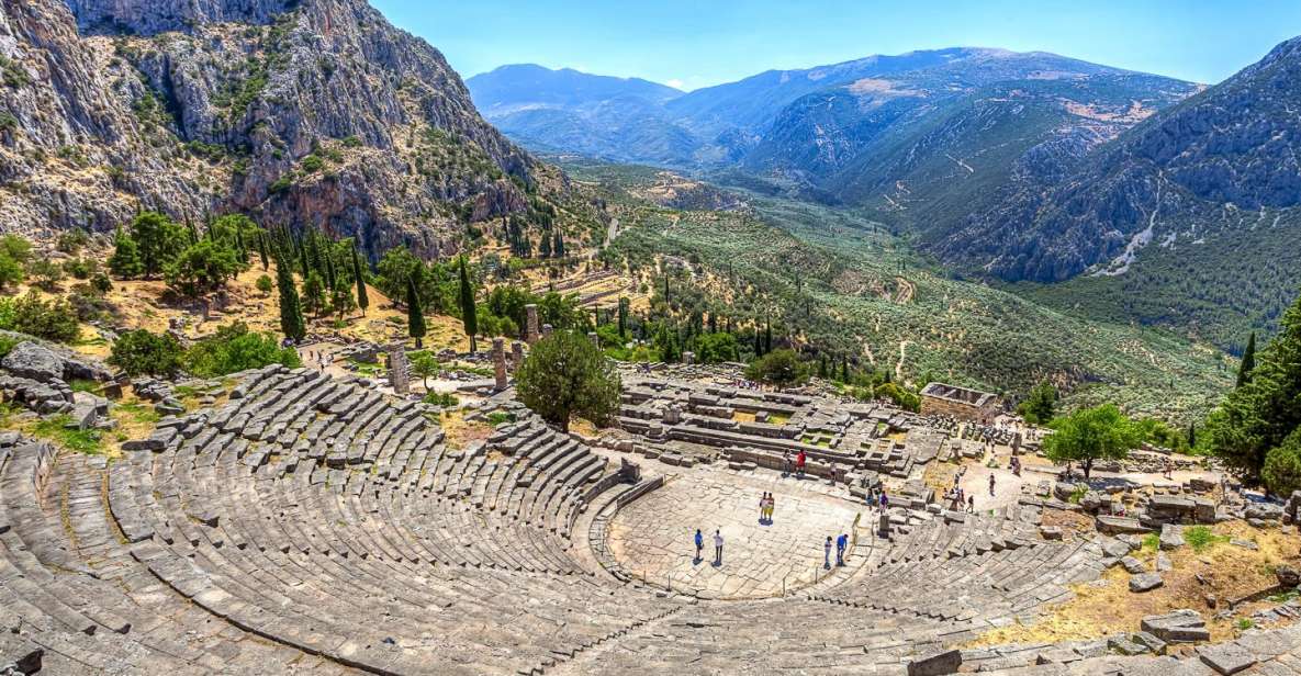 Delphi Guided Walking Tour and Admission Ticket - Key Points